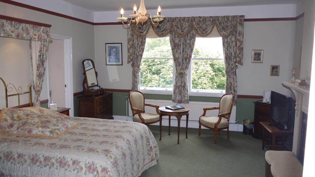Leadon House Hotel Ledbury Room photo